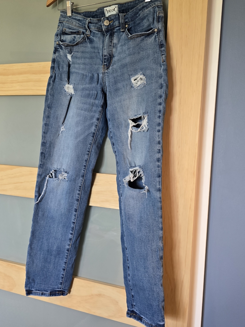 Blue Distressed Women's Jeans